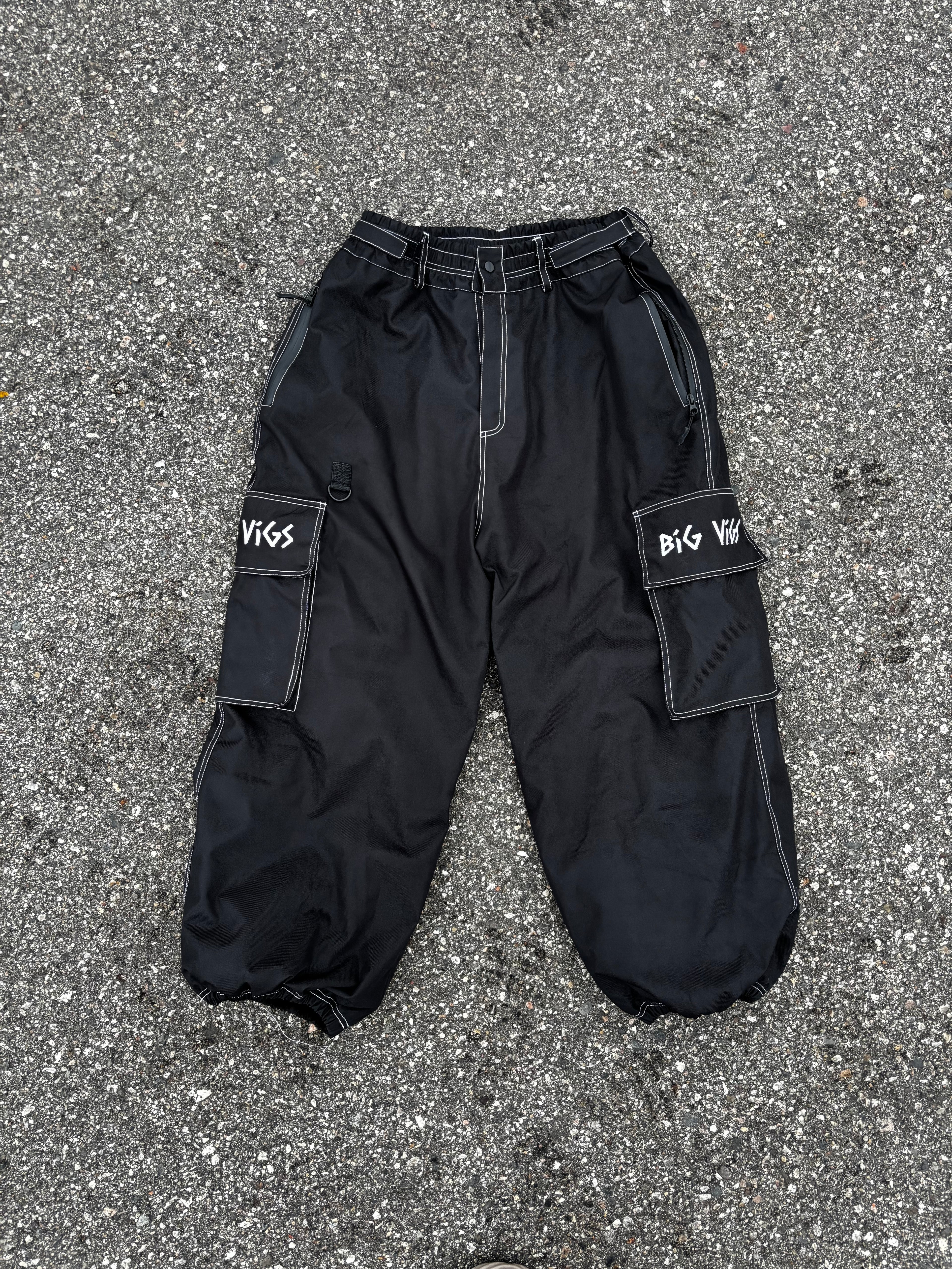 Black V2 Baggy Snowpants