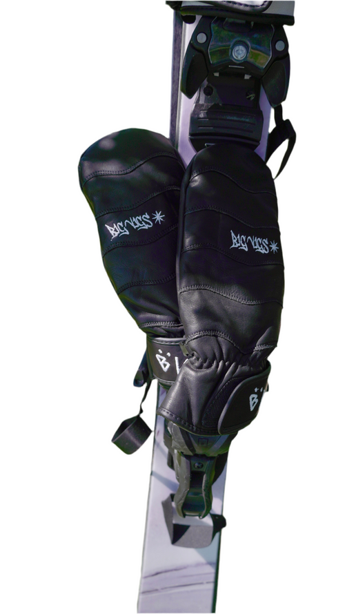 Black Insulated leather gloves