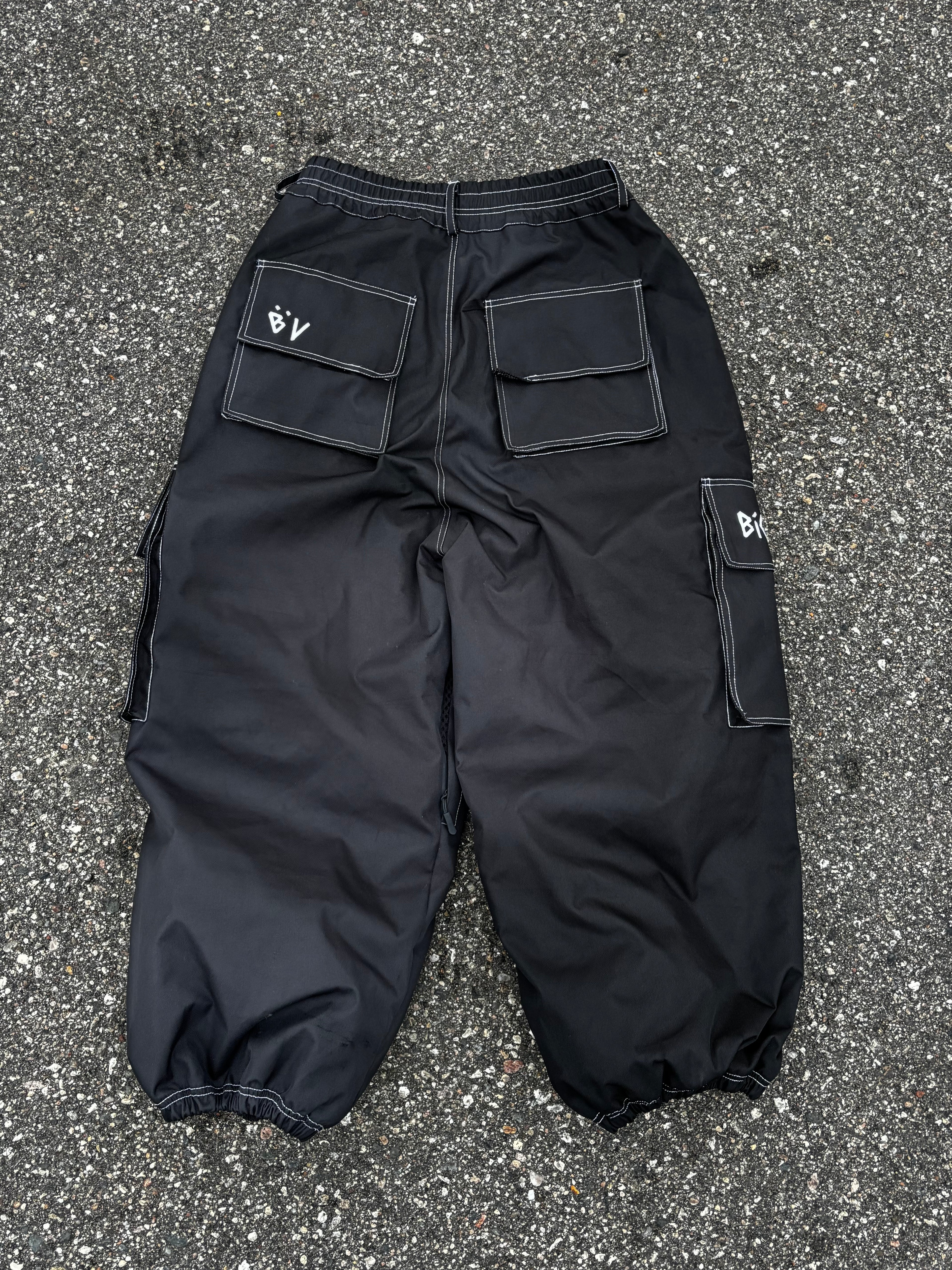 Black V2 Baggy Snowpants