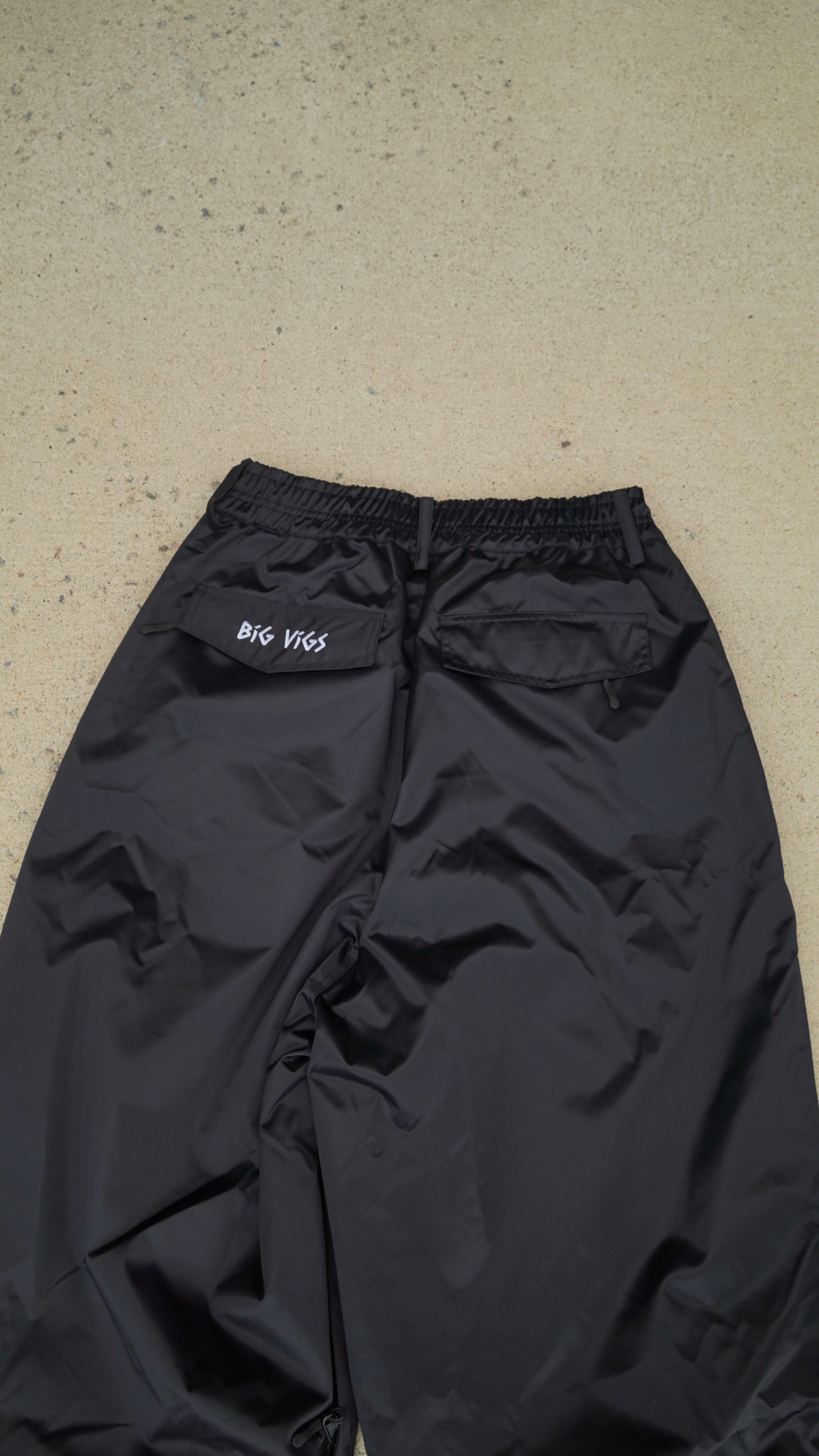 Black No Cargo Baggy Snowpants